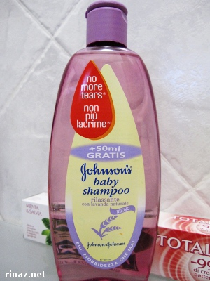 Italian Johnson and Johnson Baby Shampoo