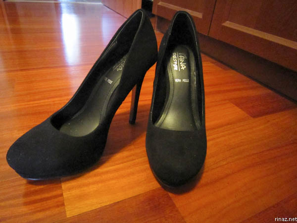 rinaz.net Mana Designs Italian black pumps heels