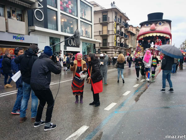 rinaz.net Carnevale in Viareggio, Italy